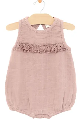 City Mouse Muslin Lace Bubble Romper - Dusty Mauve
