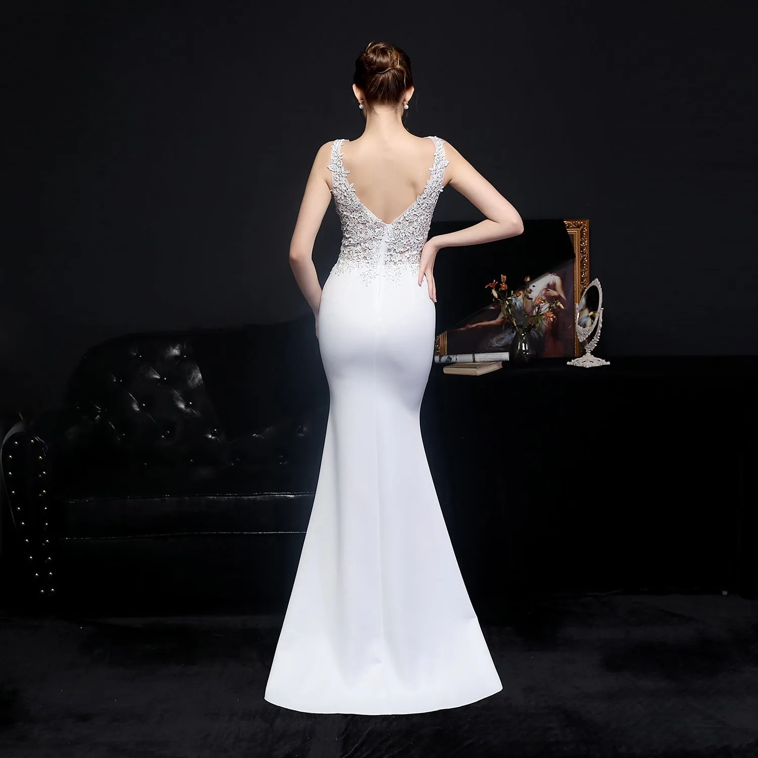 Elegant Lace Diamond Fishtail Evening Dress