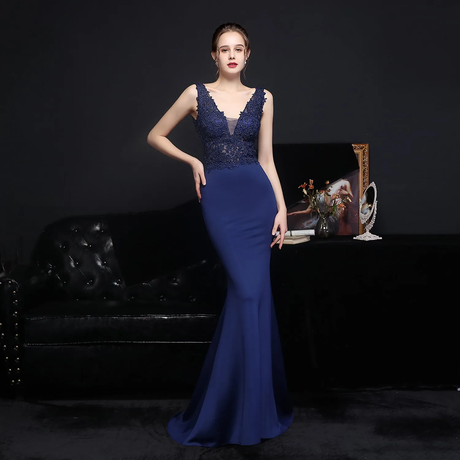 Elegant Lace Diamond Fishtail Evening Dress