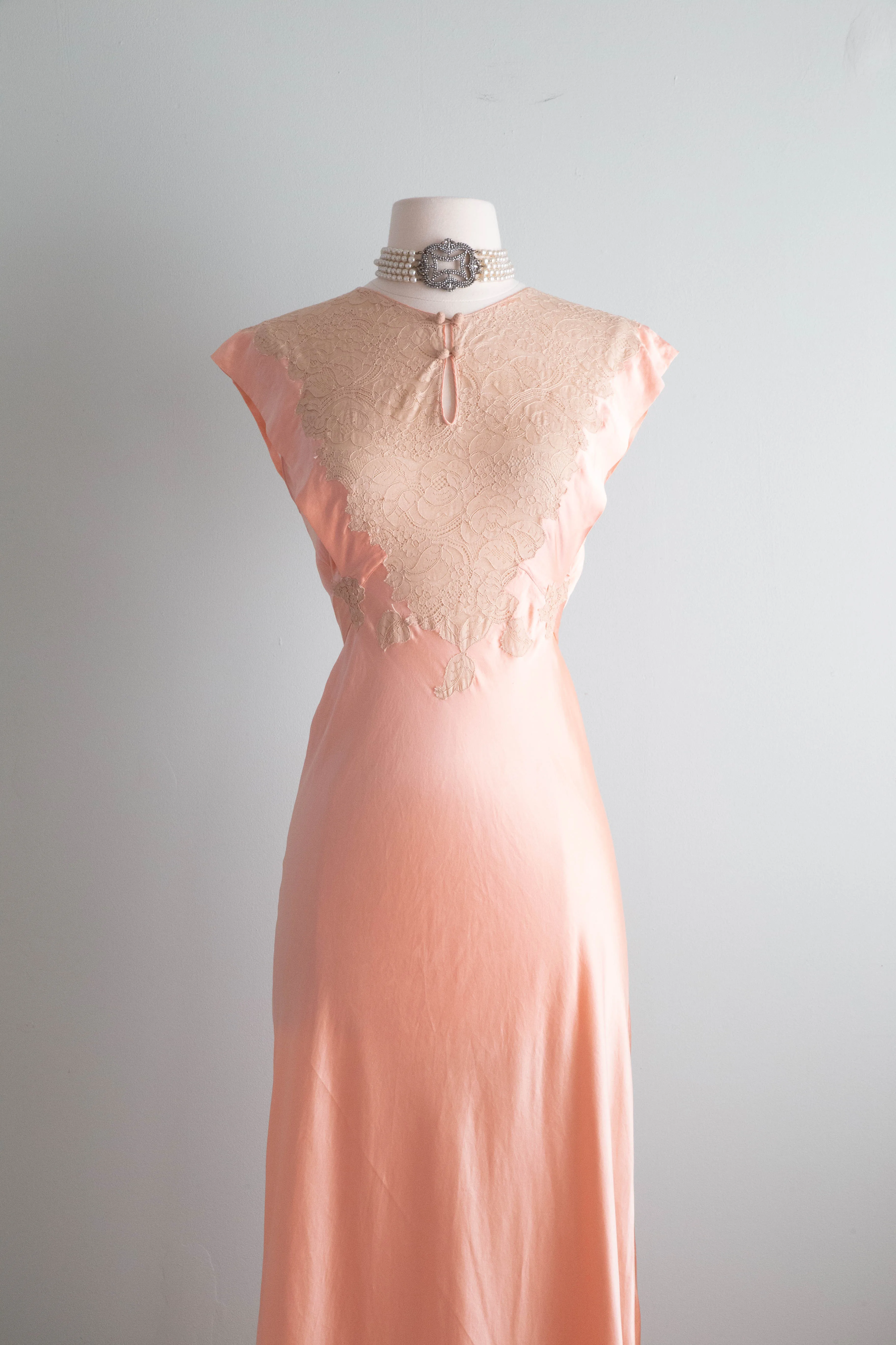 Gorgeous  Old Hollywood 1930's Peach Silk Charmeuse Bias Cut Slip Dress / SM