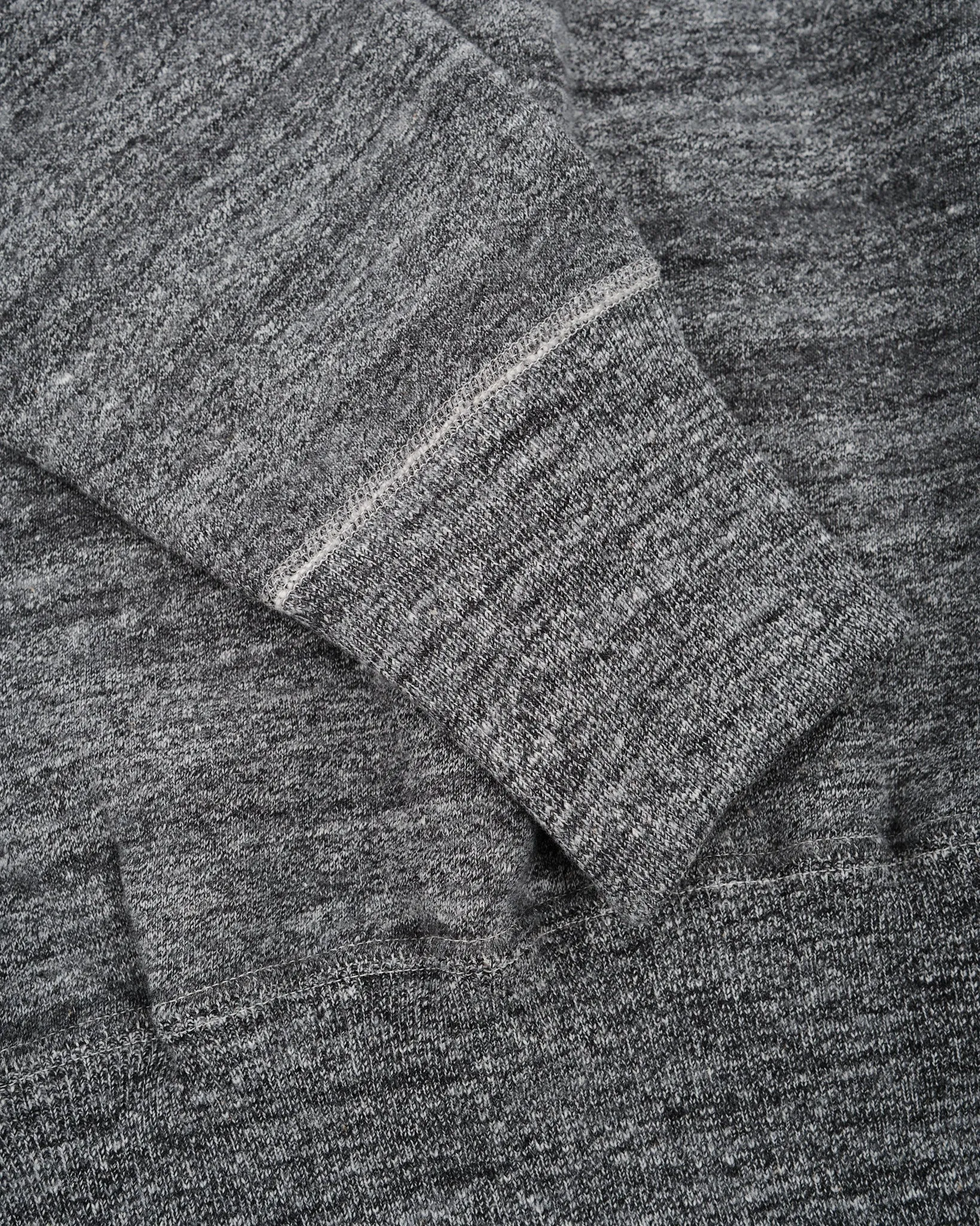 Lot 261 Four Needle Raglan Crew Neck Sweatshirt Dark Heather Grey