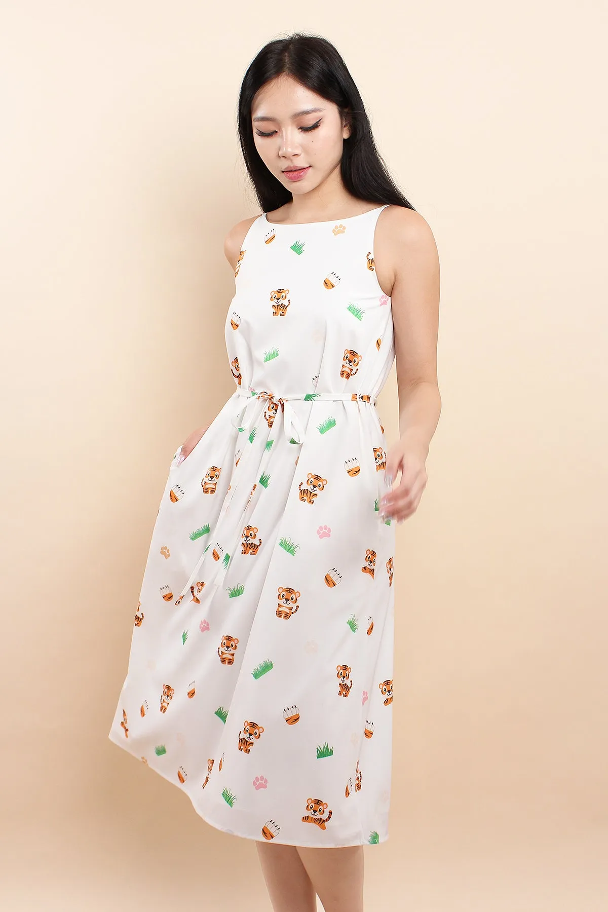 Year Of Tiger Slip-on Dress - White [XS/S/M/L/XL]